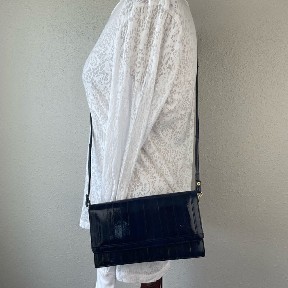 Black Cross Body Purse EUC